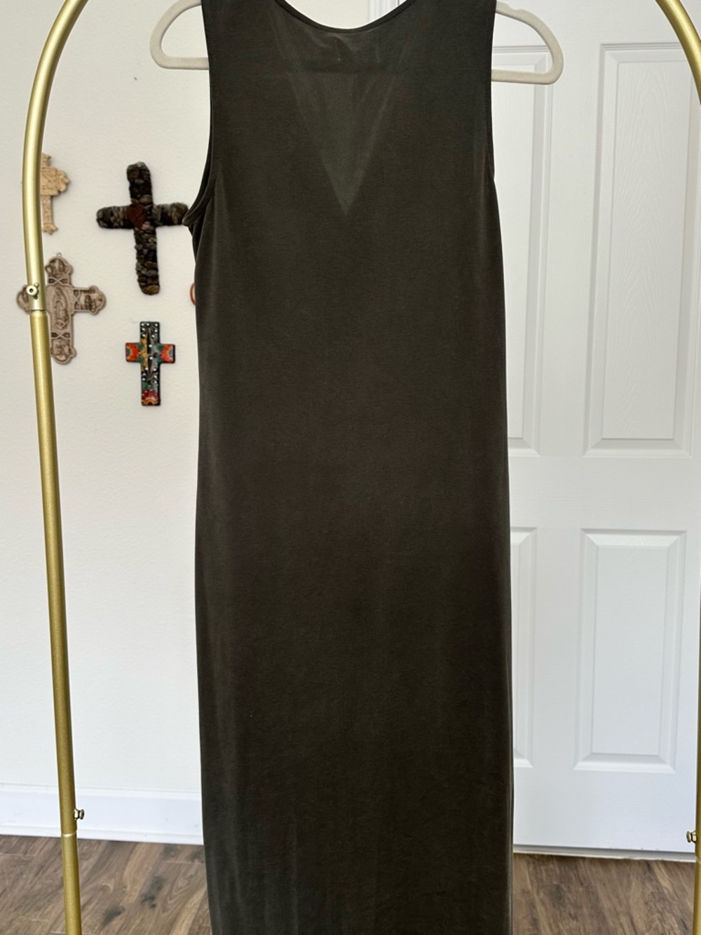 Lou & Grey Olive Green Sleeveless Tie-Front Maxi Dress - Picture 4 of 6